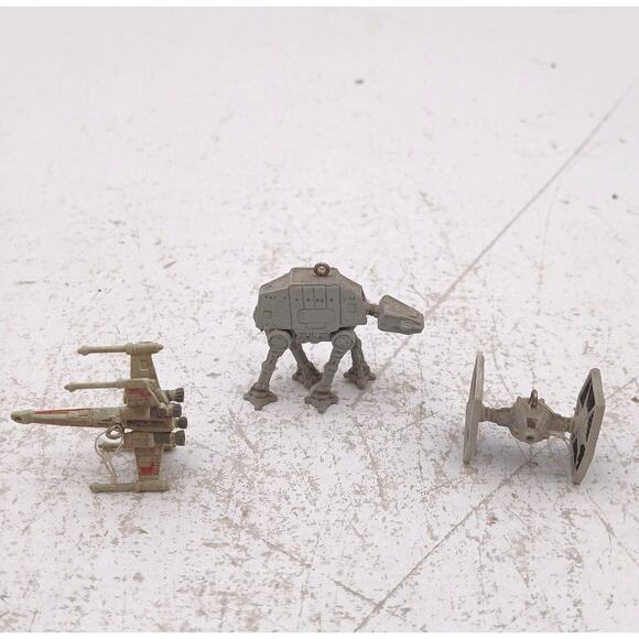 Lot of 2 Hallmark Keepsake Star Trek Ornaments Mr. Spock & Captain James T. Kirk - Picture 14 of 16